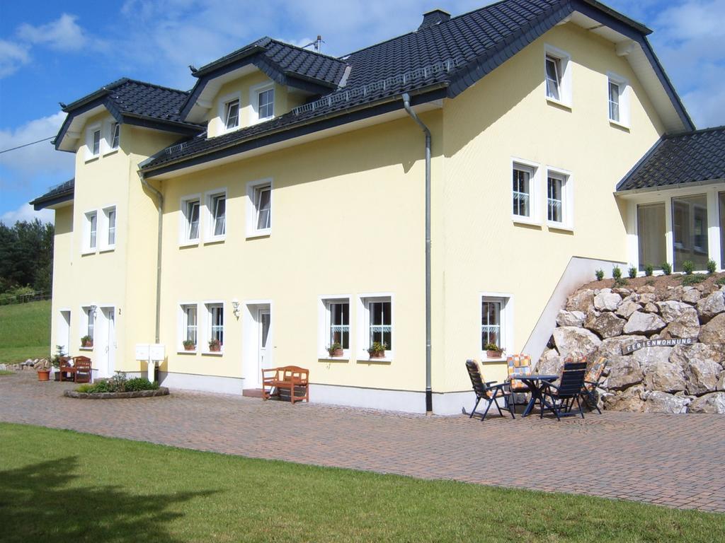 Ferienwohnung Mastiaux Mirbach Εξωτερικό φωτογραφία